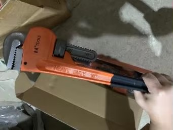 review-fbb8456492-1.jpg