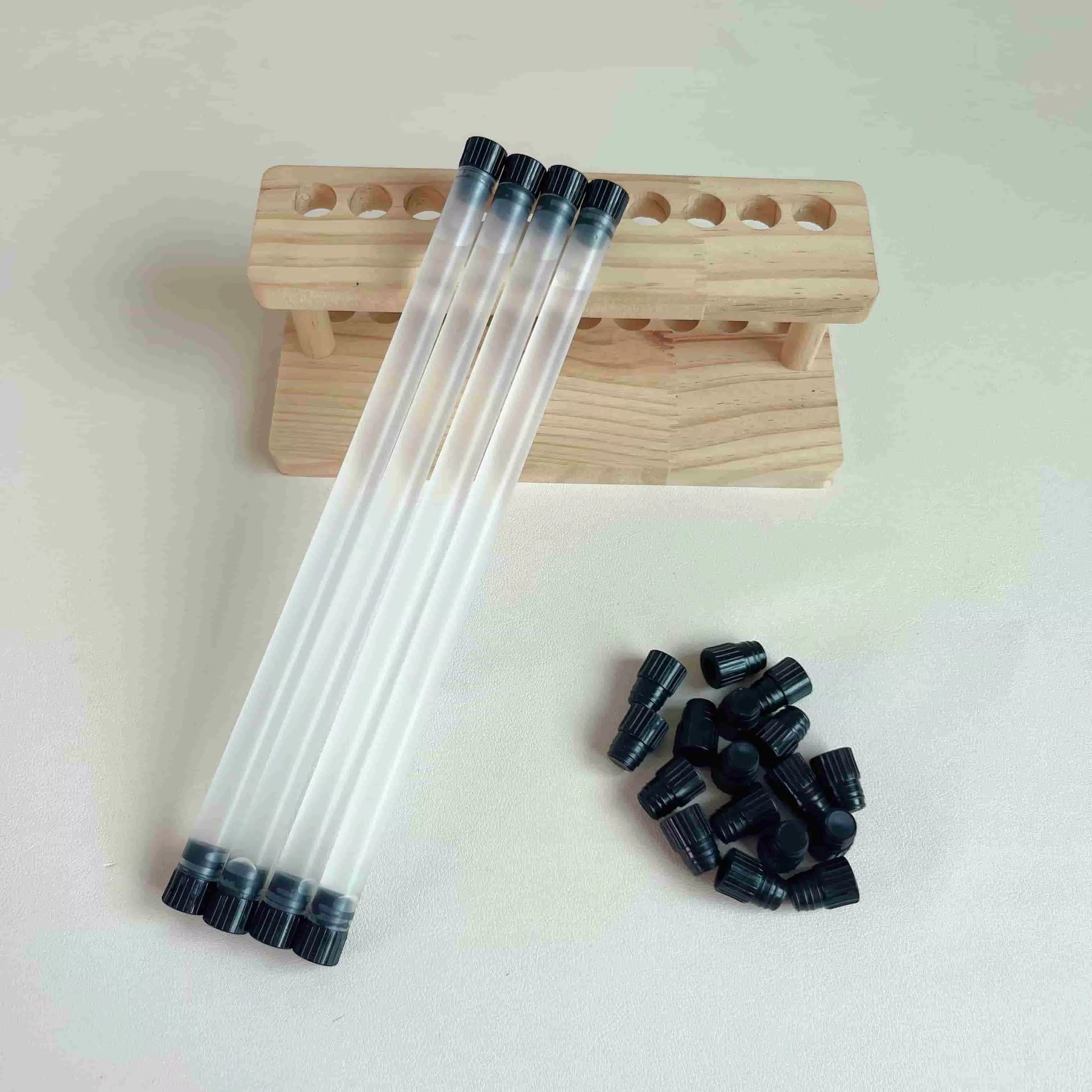 Customized 20ml PP Sauce Packaging Tube with Screw Cap for Sushi and Soy Sauce
