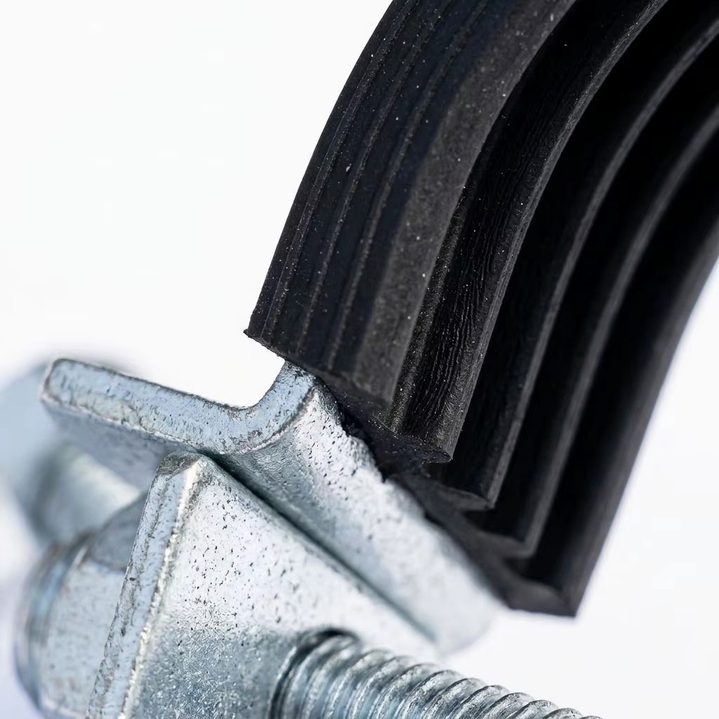Electro-galvanized Non-Alloy Carbon Steel U Type Pipe Clamp Unistrut Channel Pipe Clamp GB Standard Industrial Seismic Support