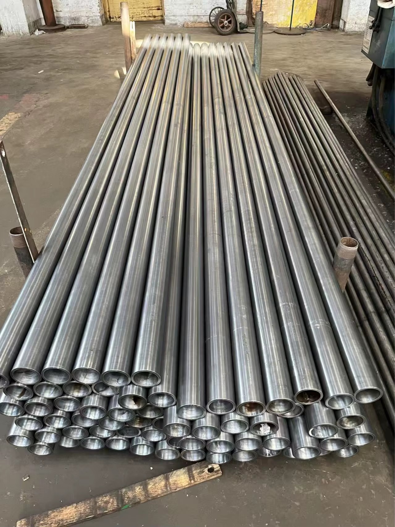 API 11AX Underground Pump Barrel for Oilfield Drilling Rig Oil Well Sucker Rod Pump Unit