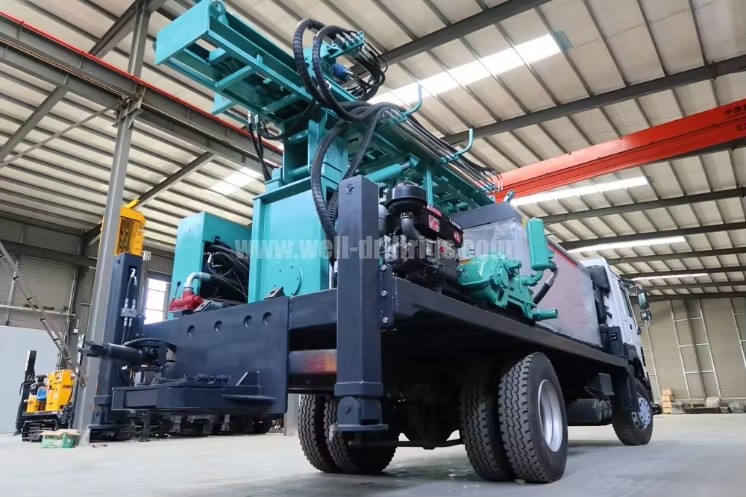 Integrated Air Compressor ZDT700 Truck Water Well Drilling Rig Hard Rock Pneumatic DTH Drilling Machine 700m Depth