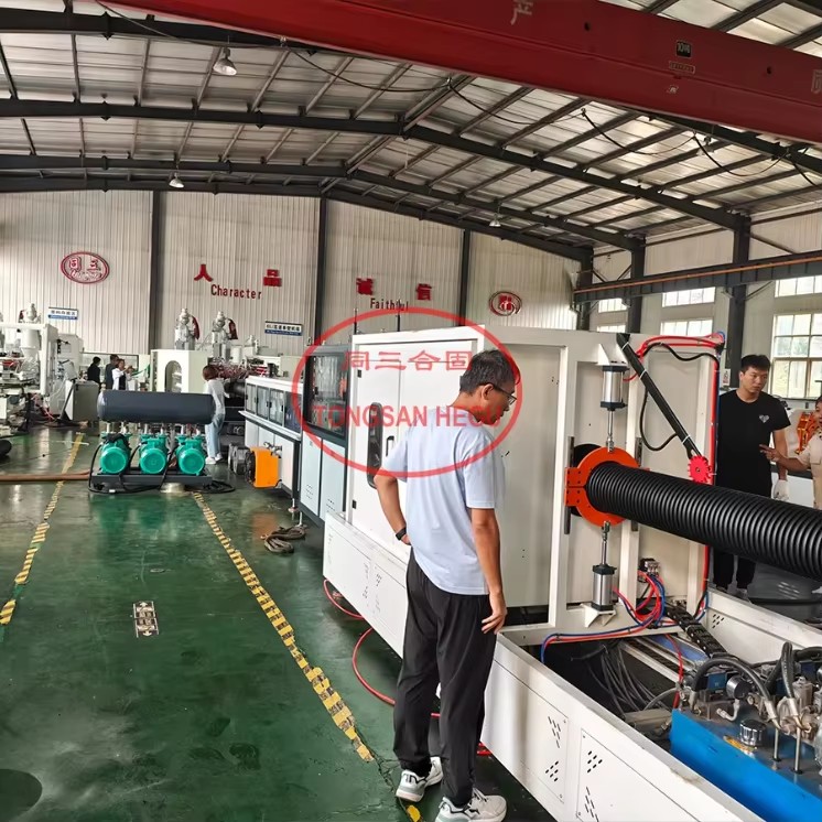 Large Diameter Corrugated DWC Pipe Making Machine HDPE Dual Wall Bellow Drainage Pipe Extrusion Machine