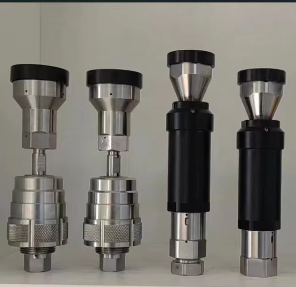 High Pressure Heat Exchanger Tube Cleaning Machine with High-Performance Pump for Chemical Field Wash Core Components Bearing