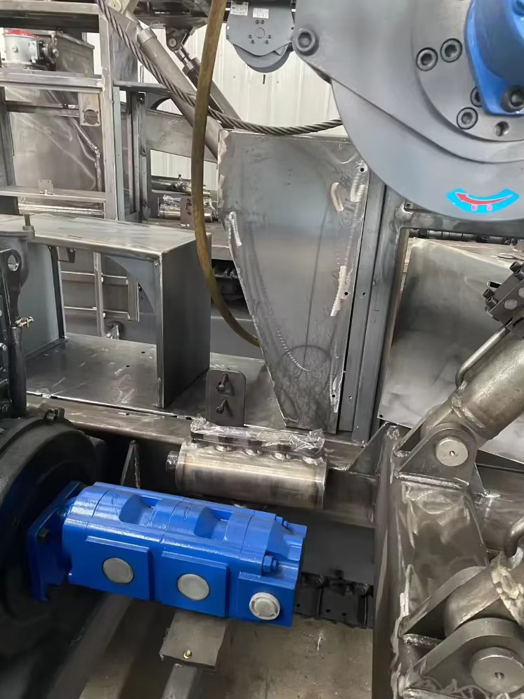 Oil Pump Water Well Drill Machine Gear Pump 3 Stage Pump Feida Drilling Rig Oil Pump