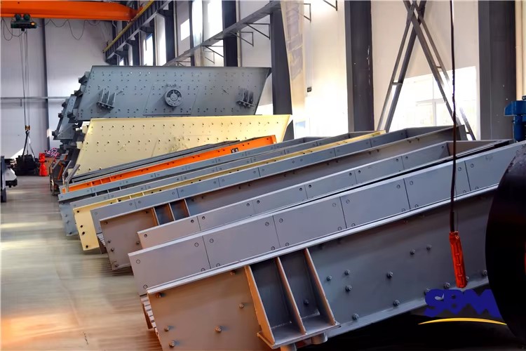 Mining Industry Shaking Table Vibrating Feeder Electromagnetic Linear Vibrating Feeder