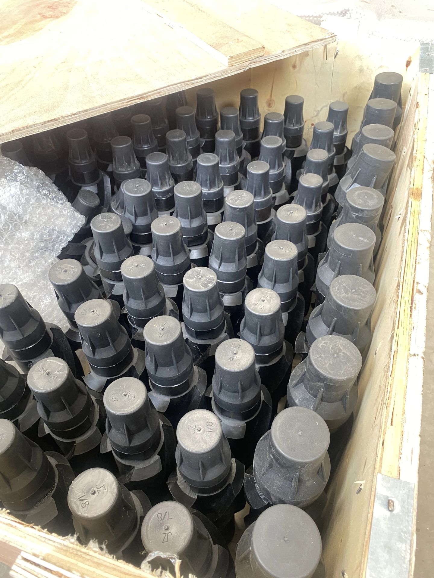 API Standard Nylon Sucker Rod Centralizer with Pump for Oil Well Applications
