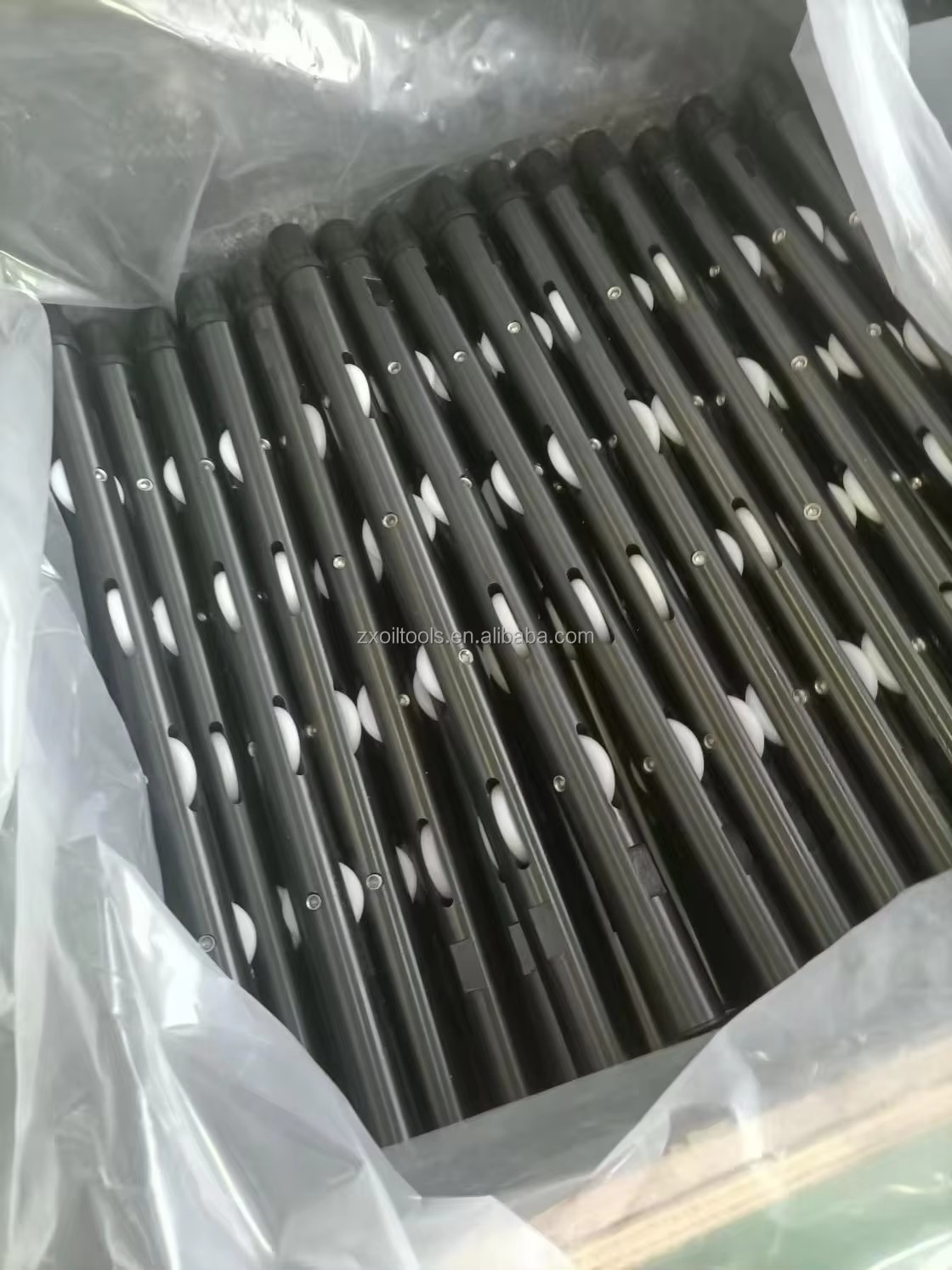 Wheeled sucker rod centralizer 3/4" 7/8" 1" 1-1/2"