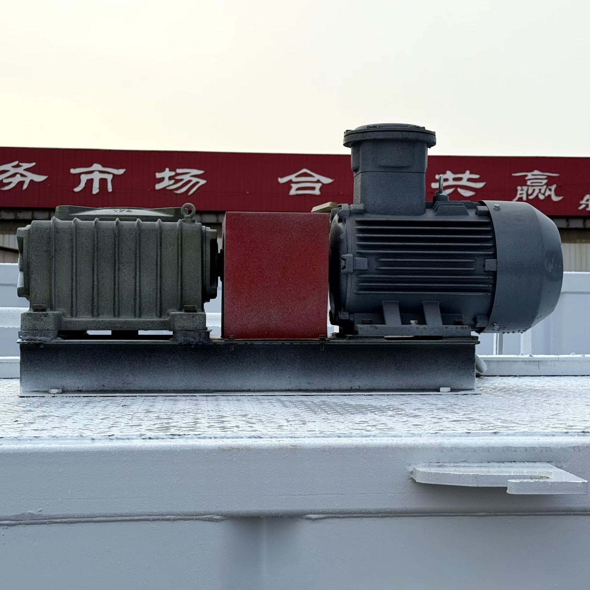 High Efficiency Oilfield Mud Tanks with 380V/220V 6 Months Warranty for Effective Mud Cleaning Oil Drilling Operations