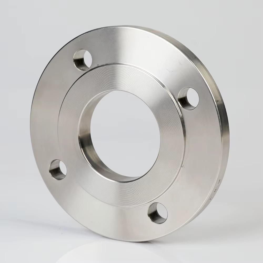 ANSI B16.5 ASTM A182 F304/304L/316/316L DN15 CL150 PN2.0 Socket Weld Flange Forged Pipe Fitting of High Quality