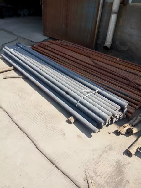 EN-GJL-250/GG25/FC250/LZHT250 Square Cast Iron Round Bars with Good Quality