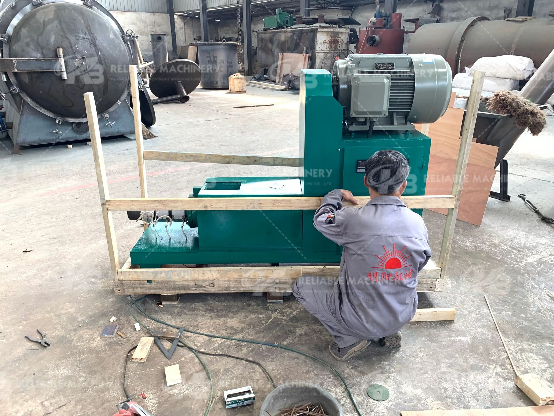 Energy-Saving Sawdust Briquette Machine Automatic Biomass Fuel Extruder for Wood Waste Recycling