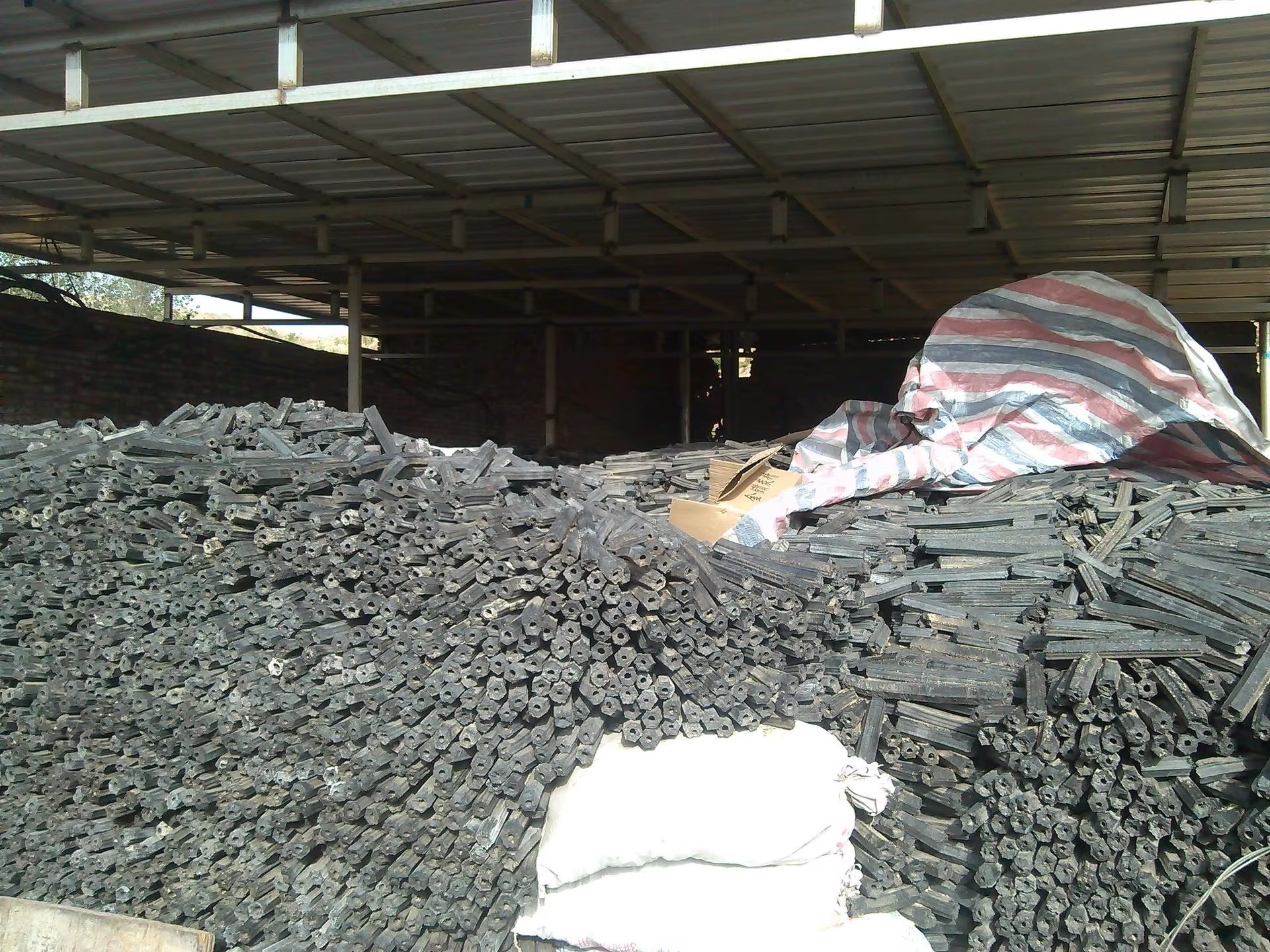 Industrial Charcoal Making Machine for Biomass Wood Shell and Agricultural Waste Carbonization