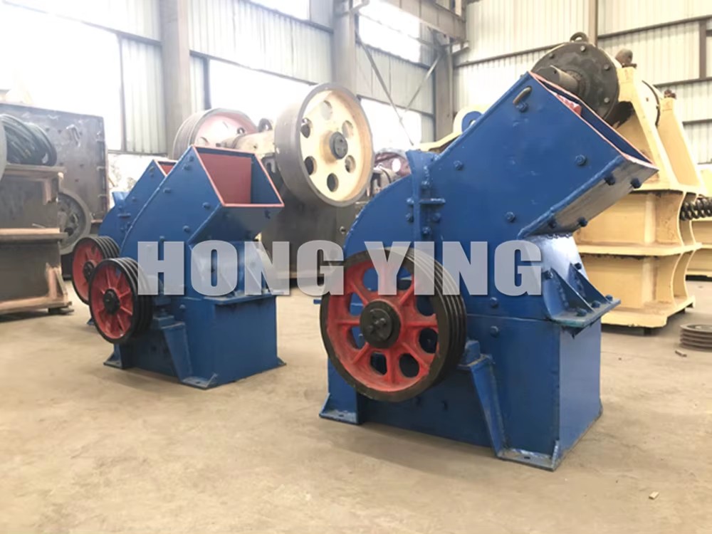 New Gold Ore Hammer Crusher Mill Stone Hammer Essential for Manufacturing Plants Stone Crusher Machine