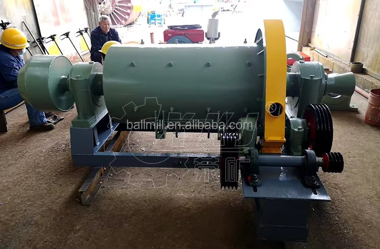 ISO Certification Gold Stone Mining Limestone Kaolin Small Ball Mill Bentonite Zircon Sandstone Grinding Wet Ball Mill
