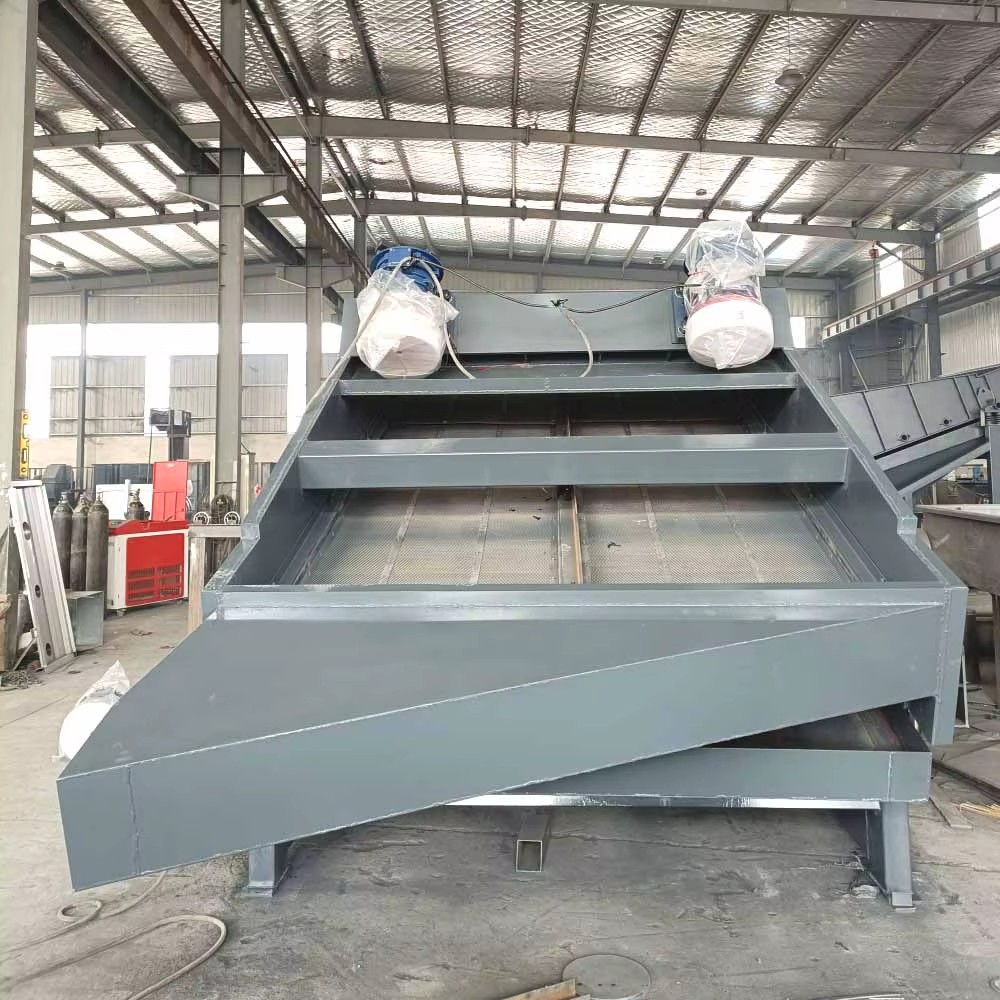 High Quality Heavy-duty Linear Vibrating Screen Metal Mining Sieving Machine Quarry Aggregate Separator 50-300t/h Capacity