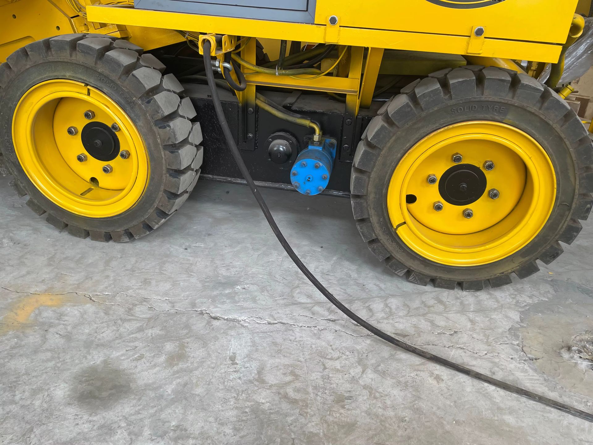 Mining Tunnel Mucking Loader Hydraulic Rock Loading Machine with 360 Degree Rotation