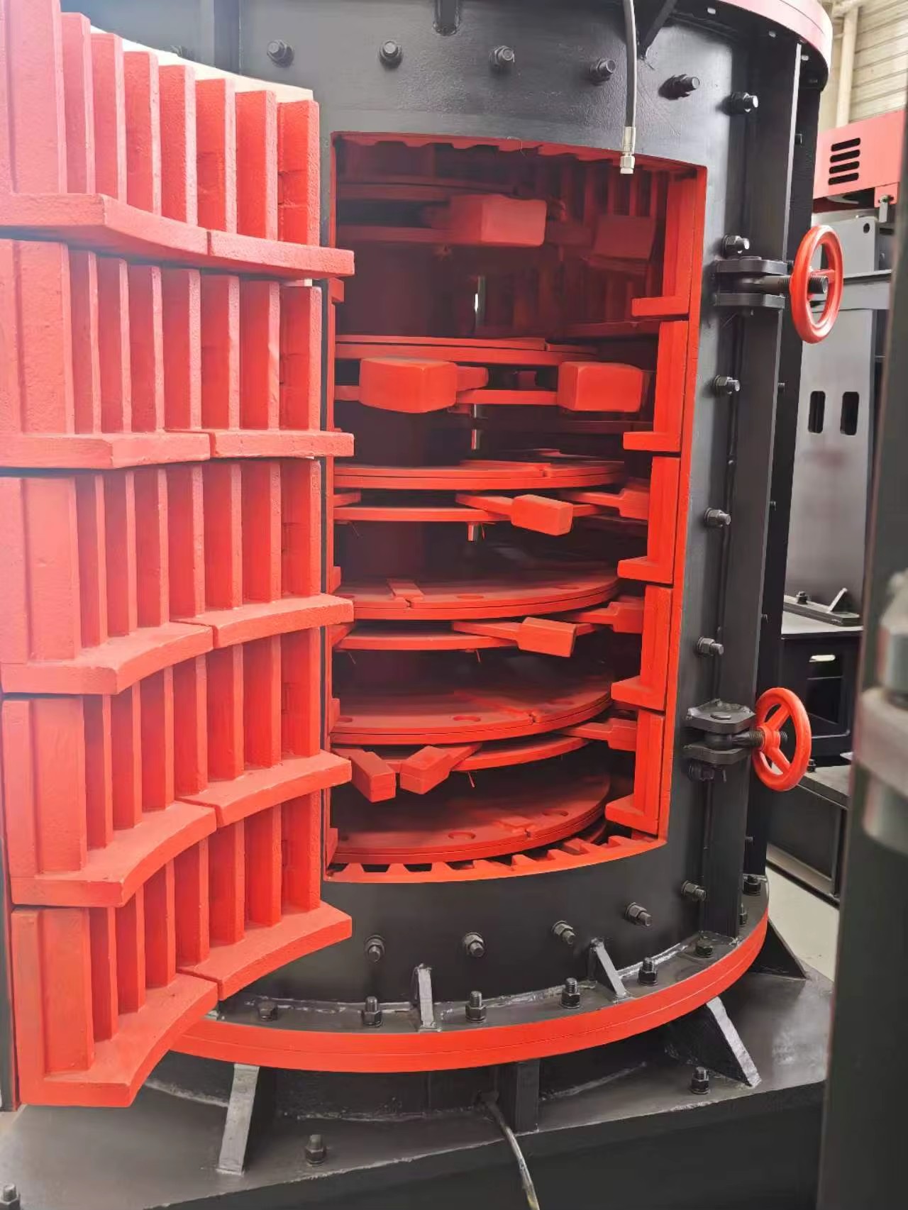 Construction Crusher Machine Quarry Crusher Vertical Shaft Sand Making Machine PL Combination Crusher
