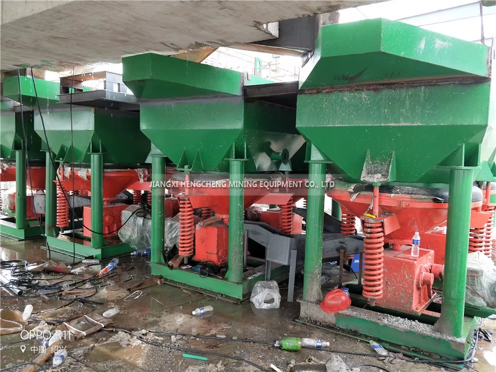 Jiangxi Gravity Separator High Capacity Mining Machine 380V 1 Year Warranty for Sale