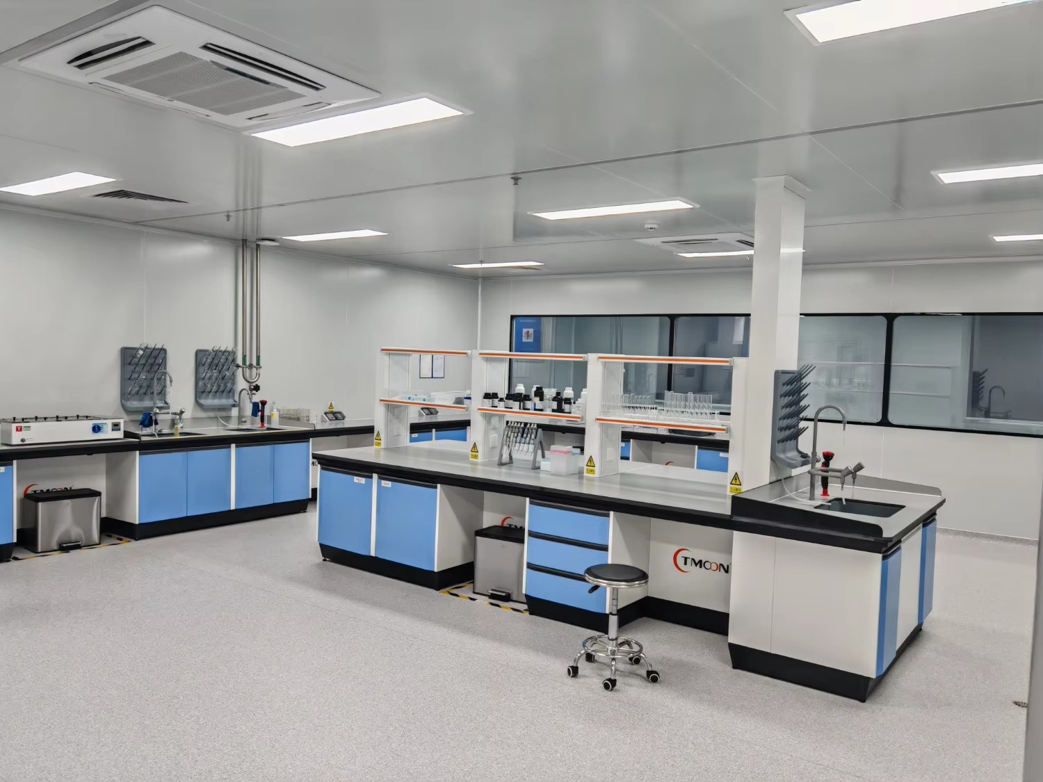 Dust Free Modular Clean Room ISO Class 6 HEPA Filtration Cosmetics Manufacturing Factory