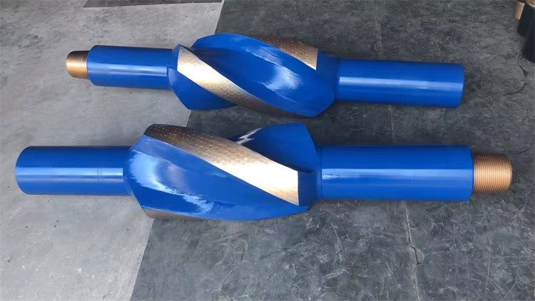 Oil 9 7/8" HF 4000 API 7-1 Oilfield Drilling Tools Integral Spiral Drilling Centralizers Near Bit Stabilizer