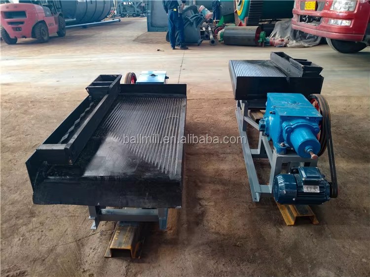 Gold Panning Gravimetric Equipment Small Shaking Table with Engine Pump Motor & Bearing for Gold Mining High Recovery Rate