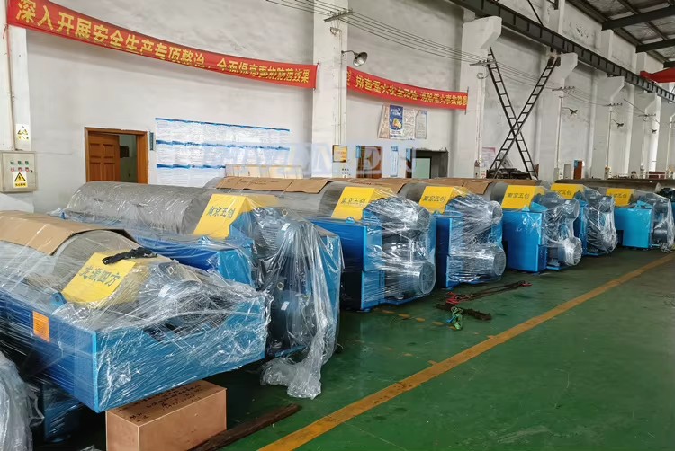 Petroleum tank Bottom Oil Separation Equipment / Crude Oil Decanter Centrifuge / Waste Oil Centrifuge