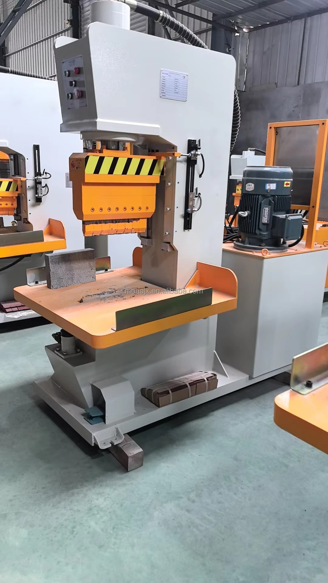 KSD · S90H Easy to Operate Hydraulic Rock Guillotine Granite Block Splitting Stone Splitter for Sale