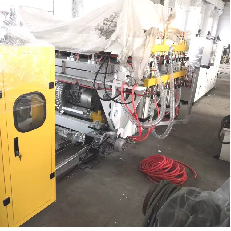 Energy-Saving Plastic Machinery Efficient Environmental Protection Extrusion