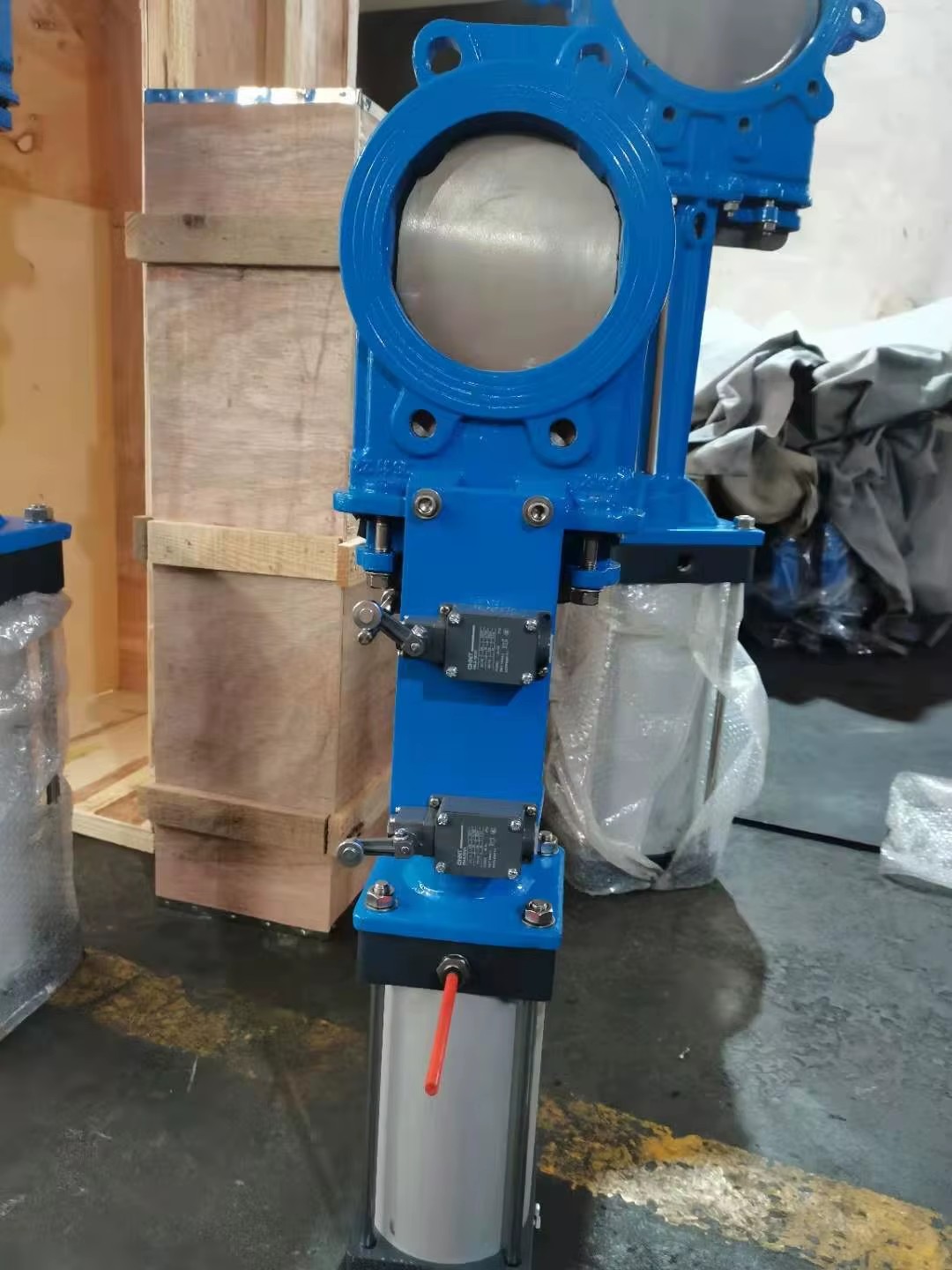 3" 6'' 8'' Inch Api QT450 Ductile Iron Pneumatic Actuated Wafer Knife Gate Valve 3"