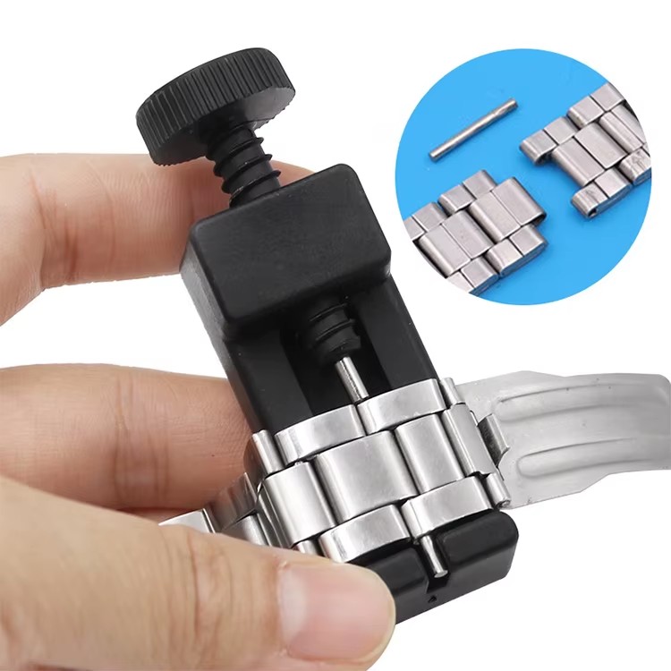 Metal Watch Repair Tool Adjusting Watch Strap Tool With Watch Pin Band Bracelet Link Opener Pin Tool Remover Easy to Adjust