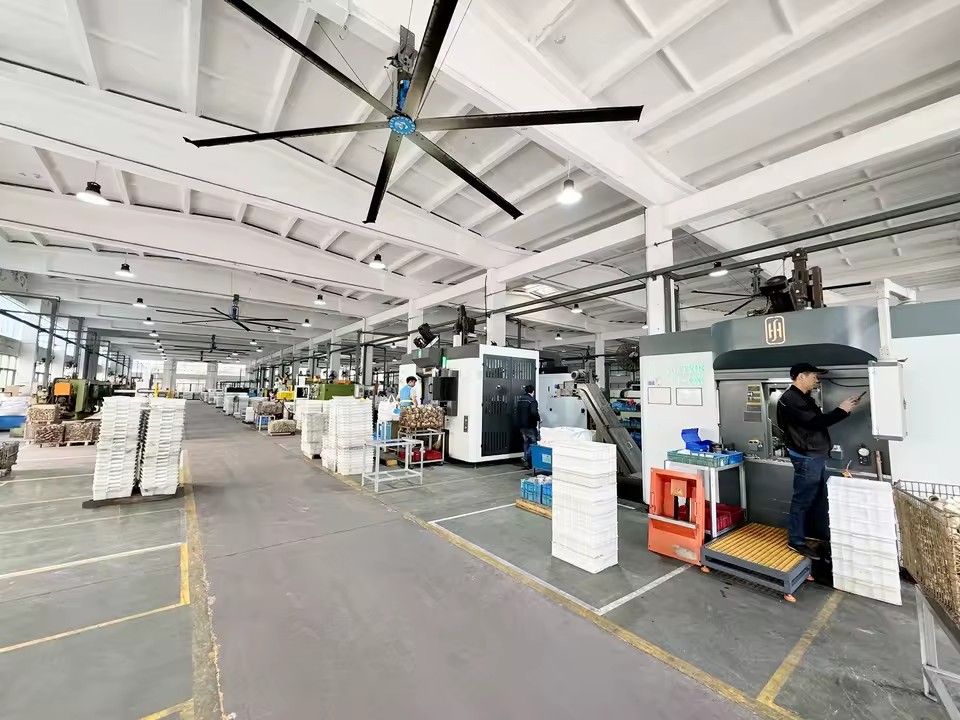 Product Importer Gallery 03 · 2f5ef51d31
