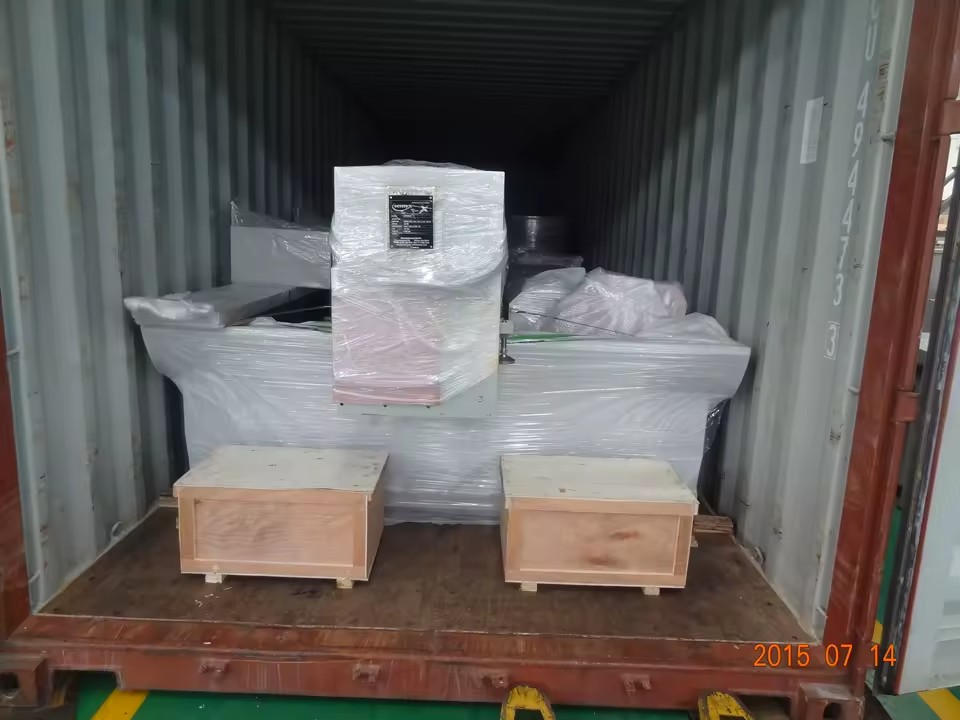 Product Importer Gallery 05 · e45eea5328