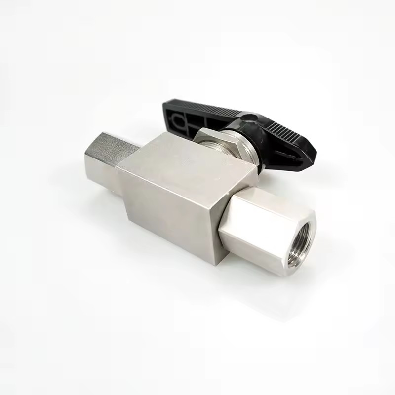 Product Importer Gallery 05 · 4245f9d322