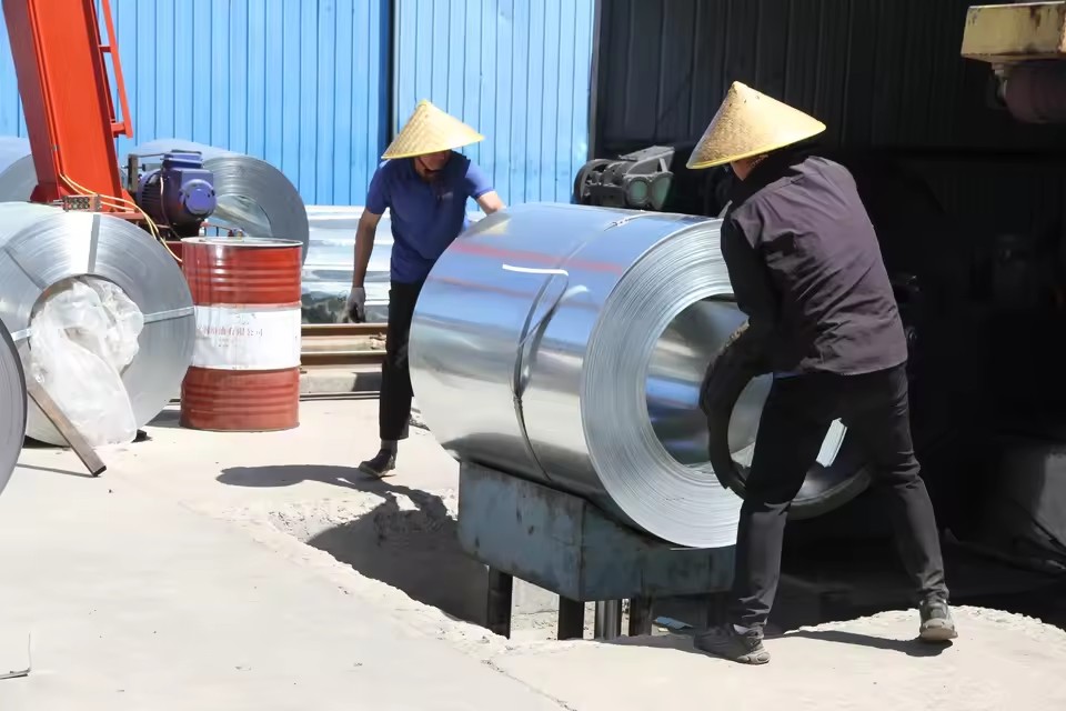 Product Importer Gallery 02 · f39c105328