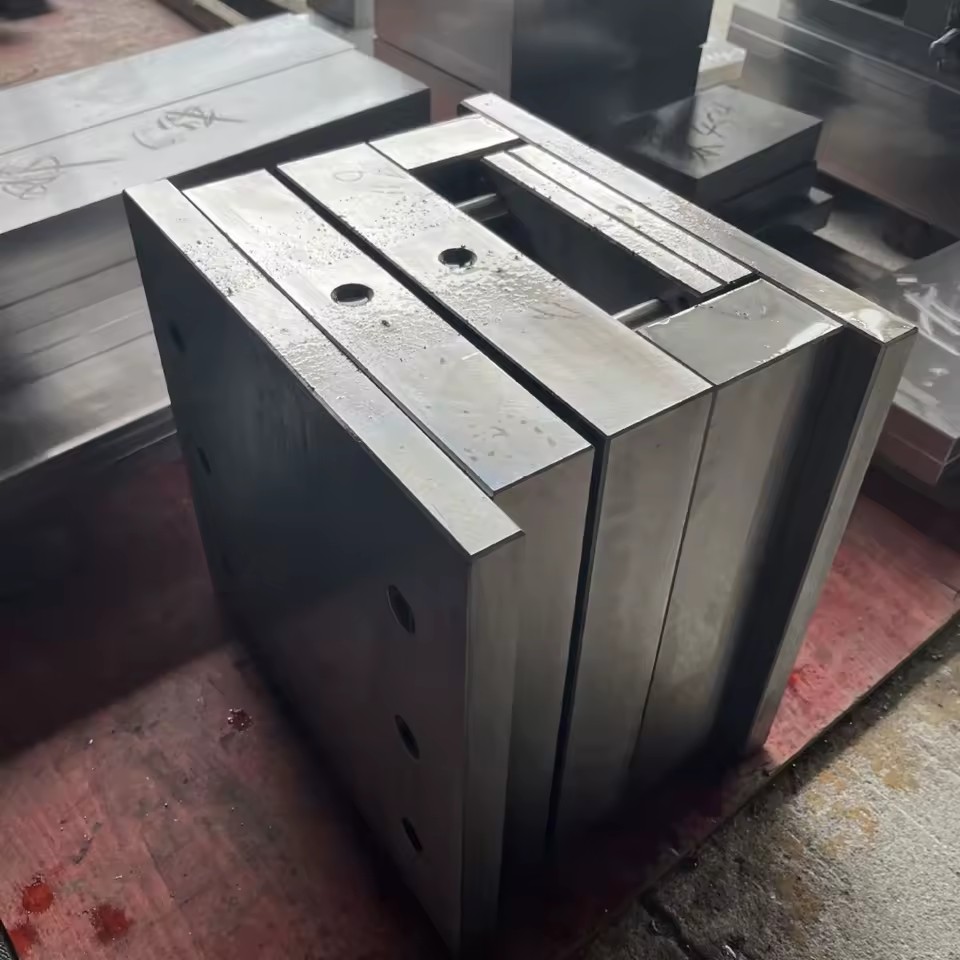 Product Importer Gallery 01 · f4adf58b5b