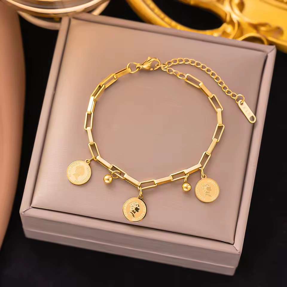 Product Importer Gallery 05 · c992ec0ec6