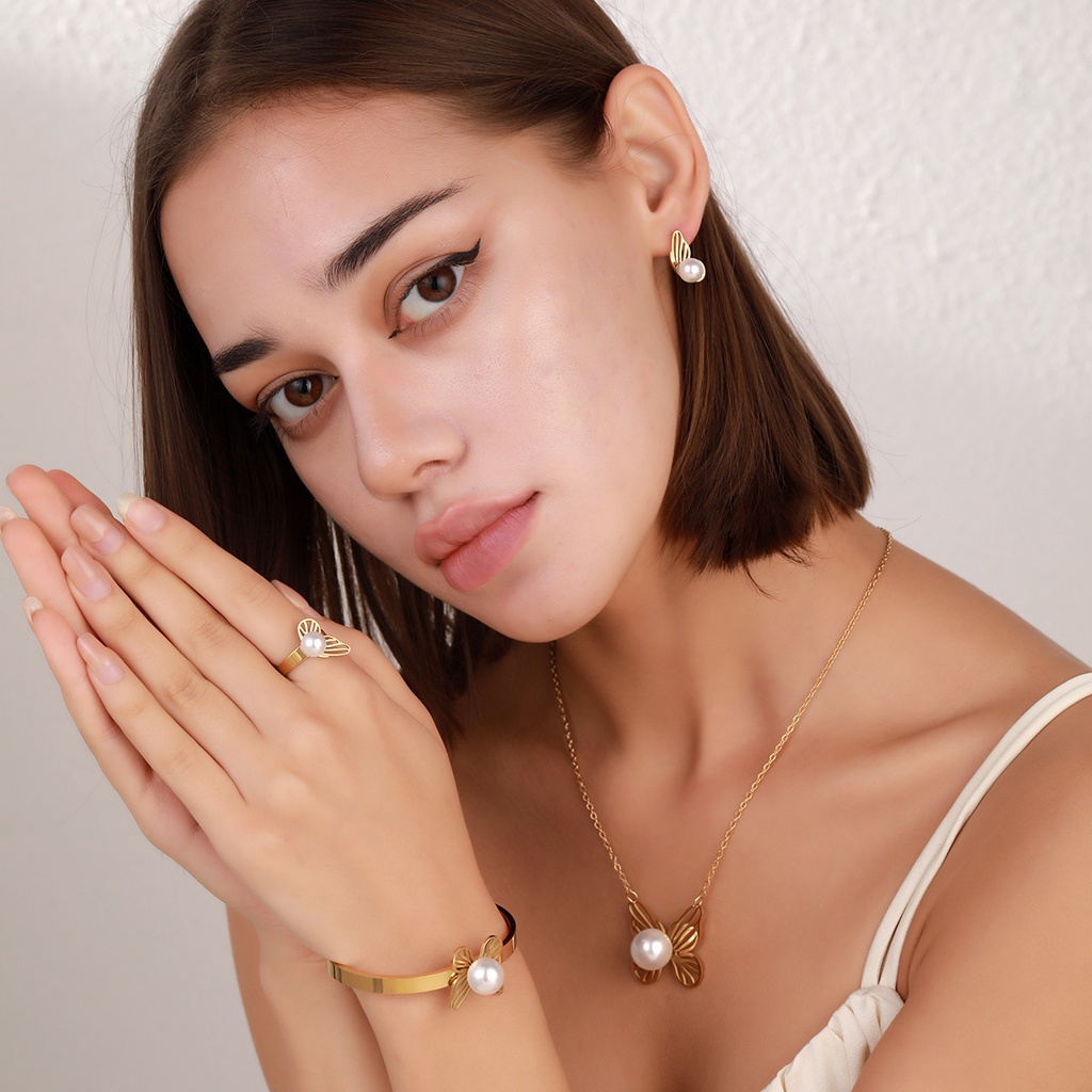 Product Importer Gallery 01 · f16bfc31ea