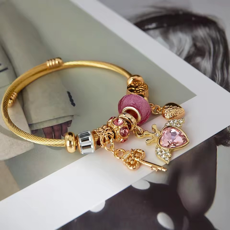 Product Importer Gallery 05 · de0f9dcb5e