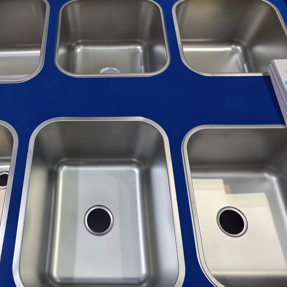 Product Importer Gallery 03 · c7a9db4780