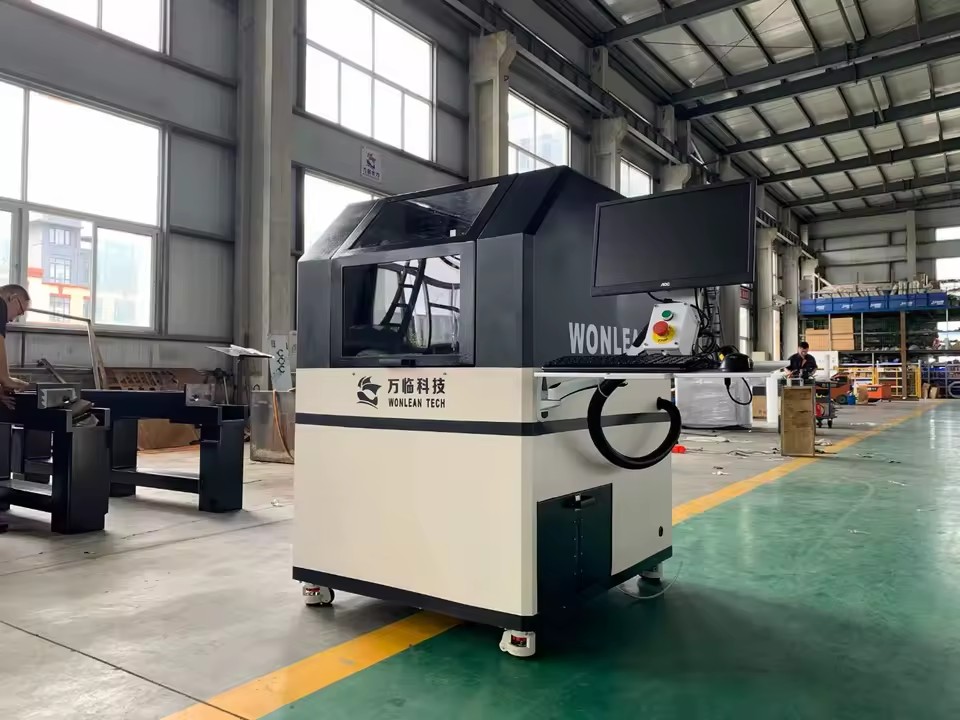Product Importer Gallery 04 · bec570bd7e