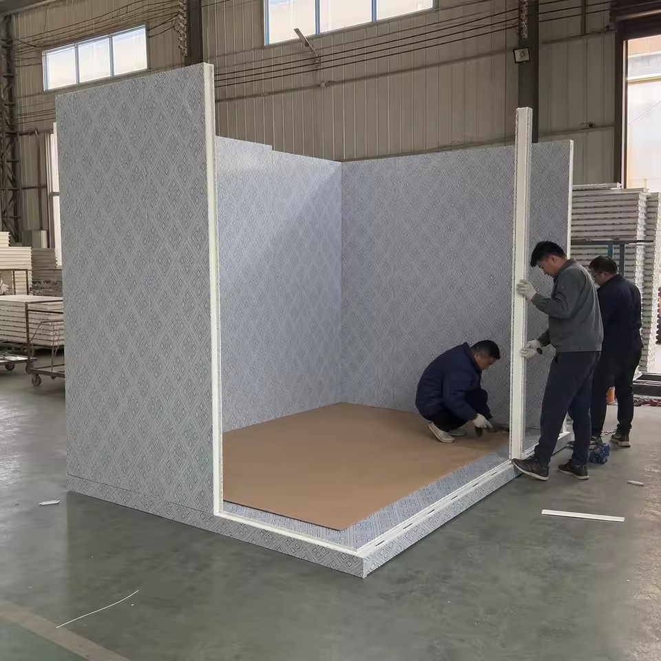 Product Importer Gallery 02 · 03c2393800
