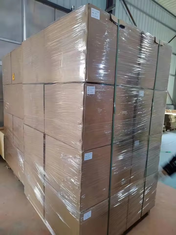 Product Importer Gallery 02 · 372925b909