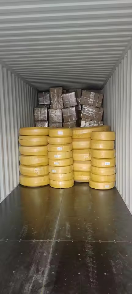 Product Importer Gallery 06 · 6216de9173