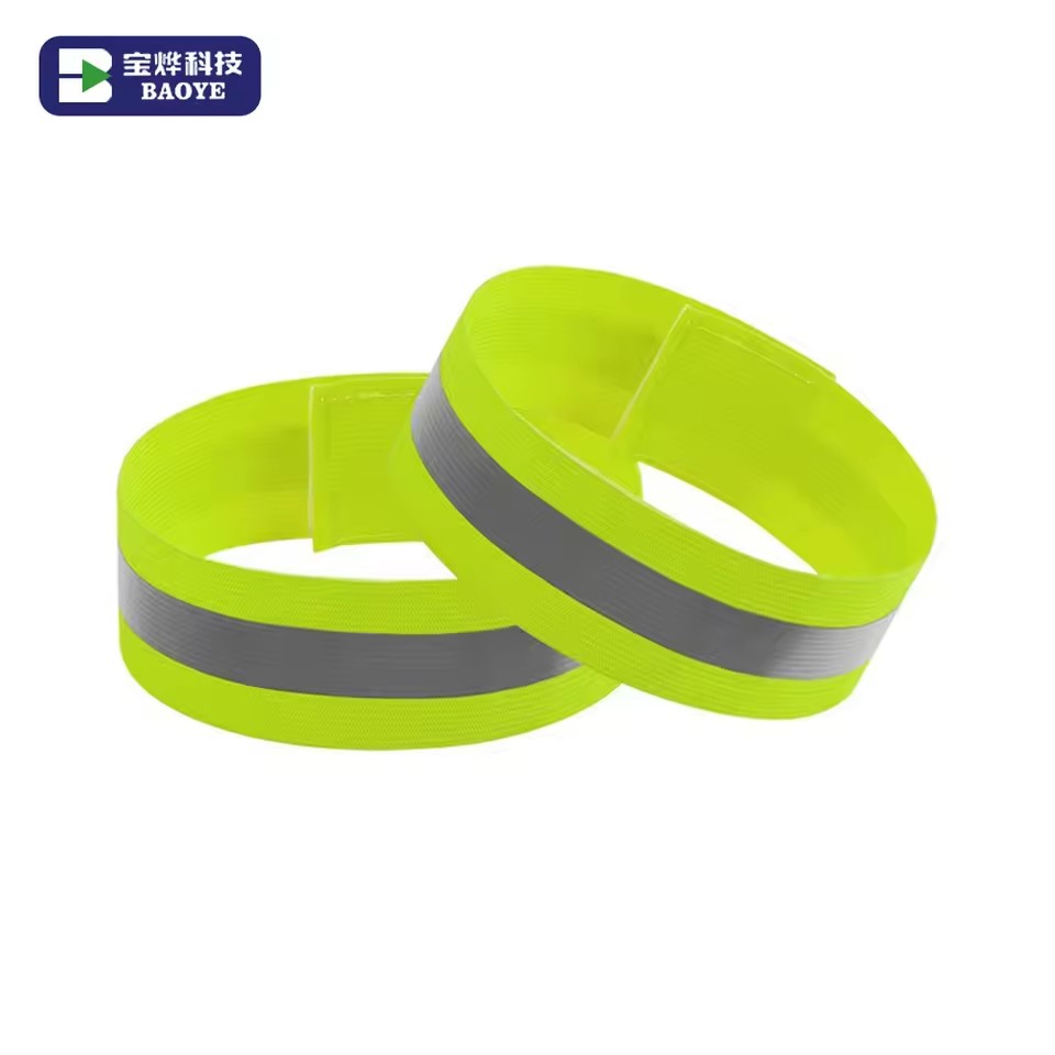 Customizable ANSI Class 1 EN ISO Class 1 Green Safety Vest High-Visibility Reflective Stripes Waterproof Durable Workout Use
