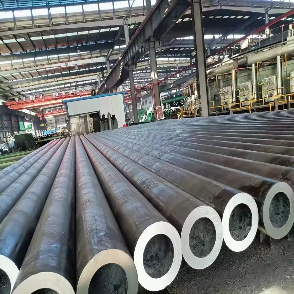Custom Size Seamless Steel Pipe for Industrial Applications