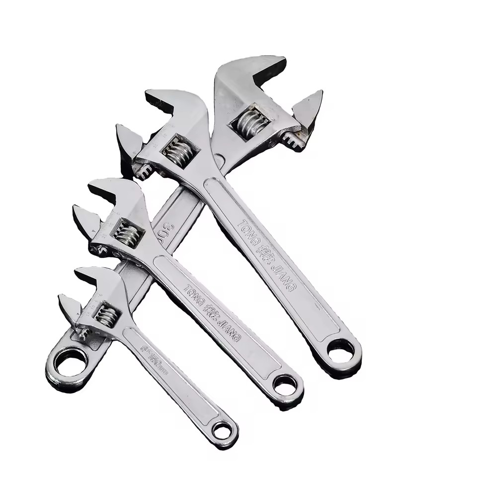 Wholesale Carbon Steel Chrome Finish 6/8/10/12/15/18/24 Inch Adjustable Wrench DIY Industrial Repairing Ergonomic Design OEM