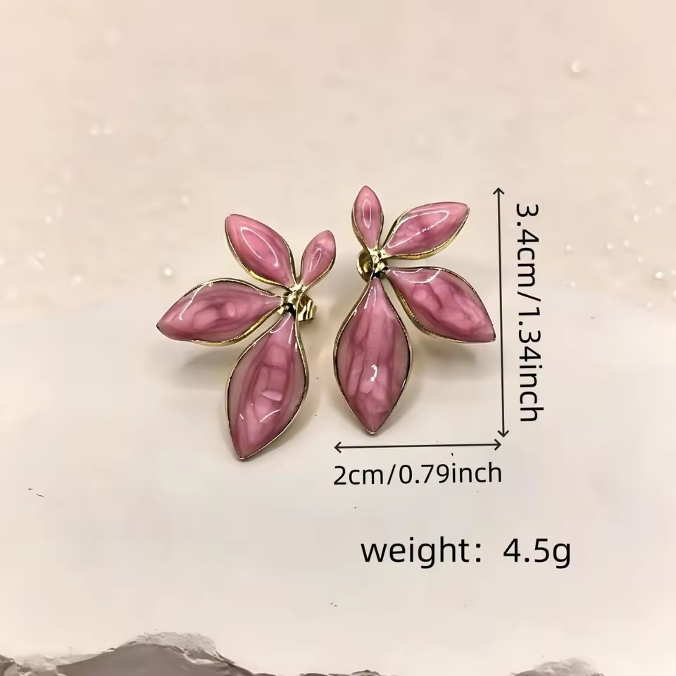 Hot Selling Ins Stainless Steel Stud Earrings Cute Tiny Small Lip Star Butterfly Beetle Design Hypoallergenic Tiny Stud Earrings