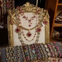 Mid-Aged Vintage Light-Luxury Alloy Necklace Court-Style Heavy-Duty Rhinestone-Inlaid Waterdrop Clavicle Chain High-End Retro