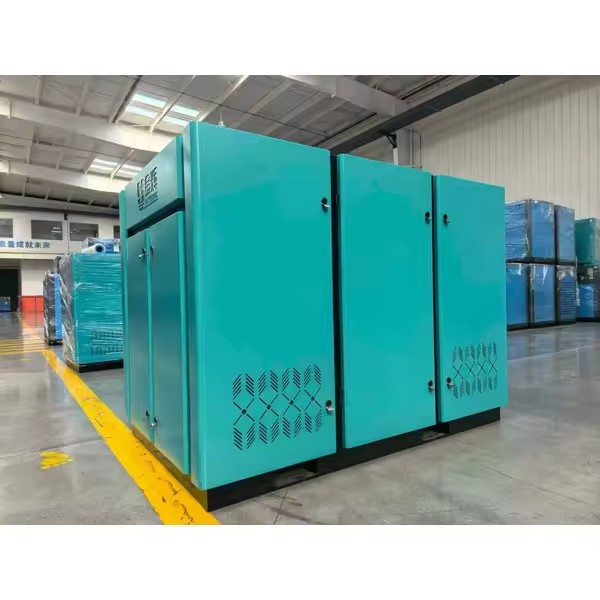 Energy Saving Industrial Screw Air Compressor With Permanent Magnet Motor