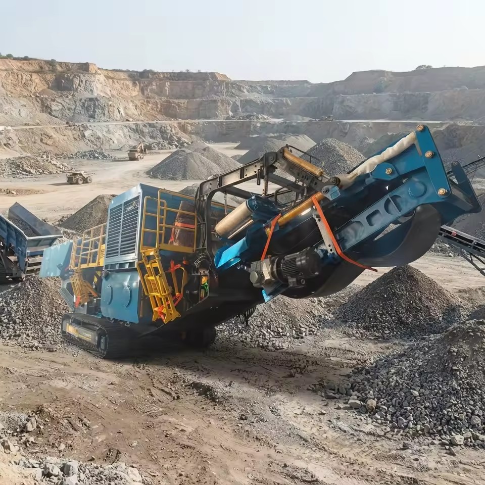 Track-Mounted Portable Jaw Crusher 100t/h Capacity for Mining & Construction Secondary Crushing Applications